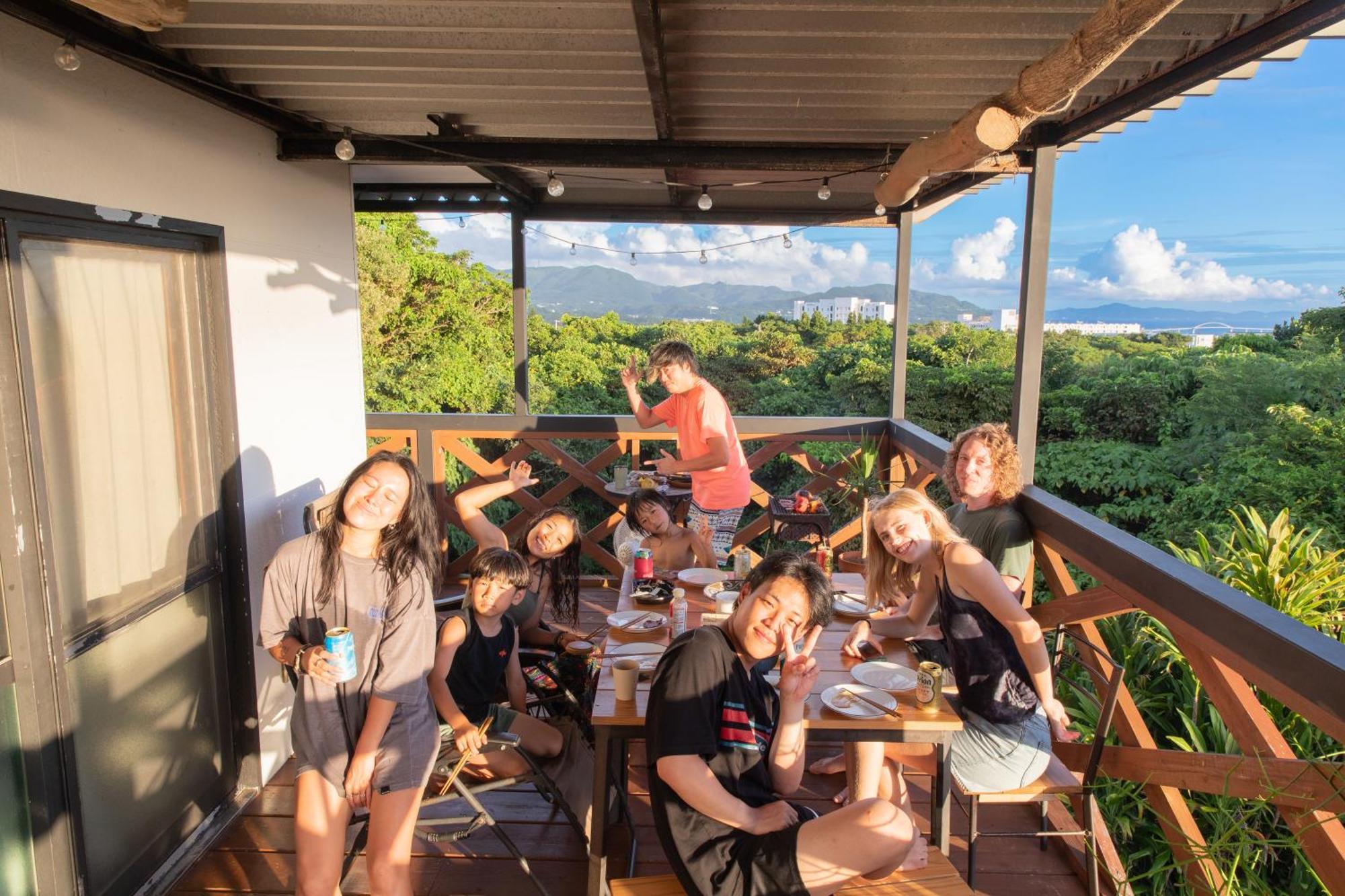 Mambo Hostel Okinawa Motobu Exterior photo